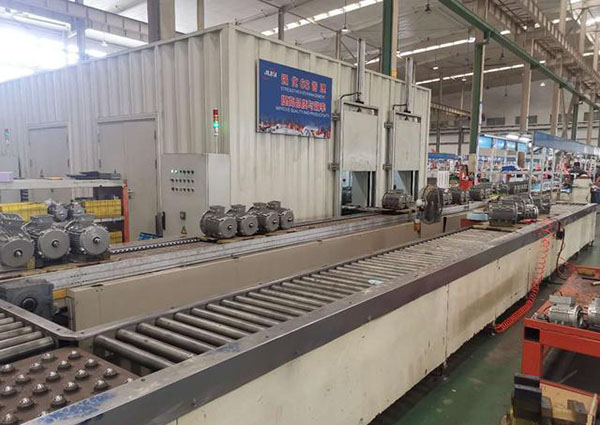 西安西瑪電機響應(yīng)國家政策積極發(fā)展高效節(jié)能電機技術(shù) 西安西瑪電機響應(yīng)國家政策積極發(fā)展高效節(jié)能電機技術(shù)